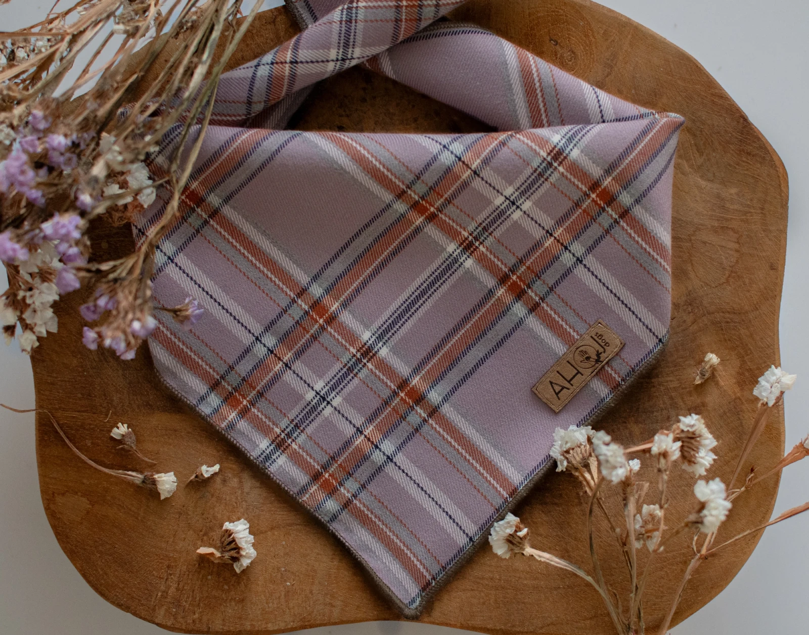 Bandana Pink Village