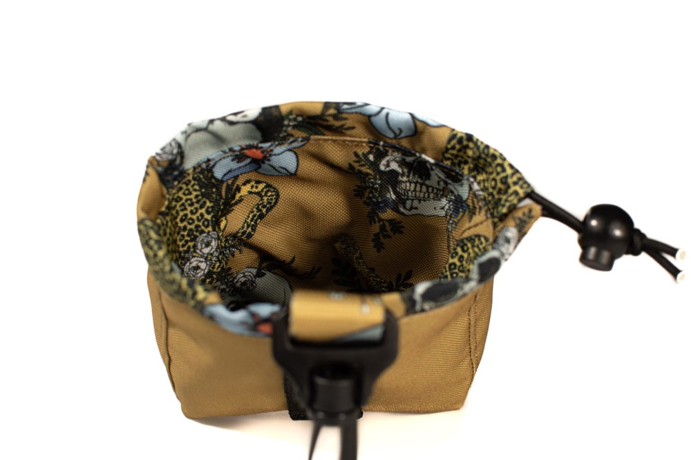Saszetka na smaczki Skull Mustard
