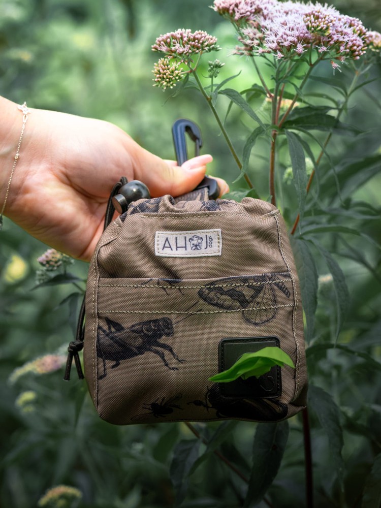 Saszetka na smaczki Insect Military